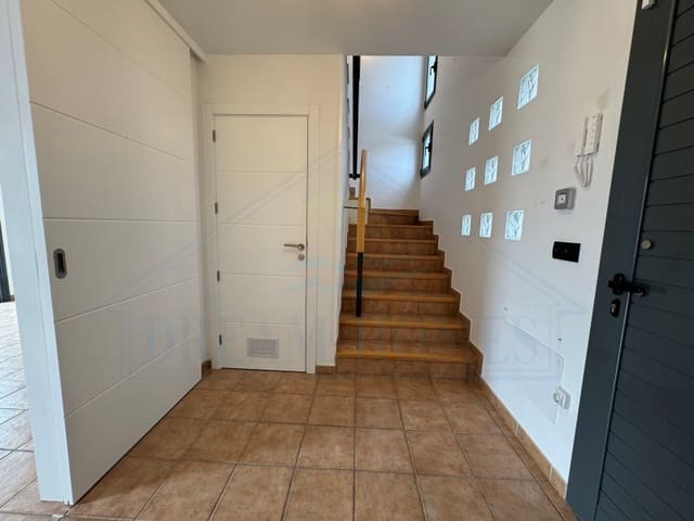 2 soverom Leilighet til salgs i Costa Teguise, Teguise med svømmebasseng - € 410 000 (Ref: 9400841)