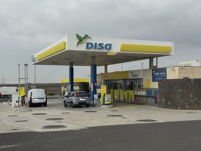 2 slaapkamer Appartement te koop in Costa Teguise met zwembad - € 410.000 (Ref: 9400841)