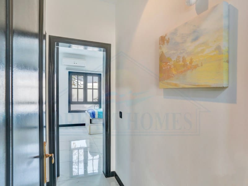 3 soverom Villa til salgs i Playa Blanca med svømmebasseng - € 570 000 (Ref: 9452333)