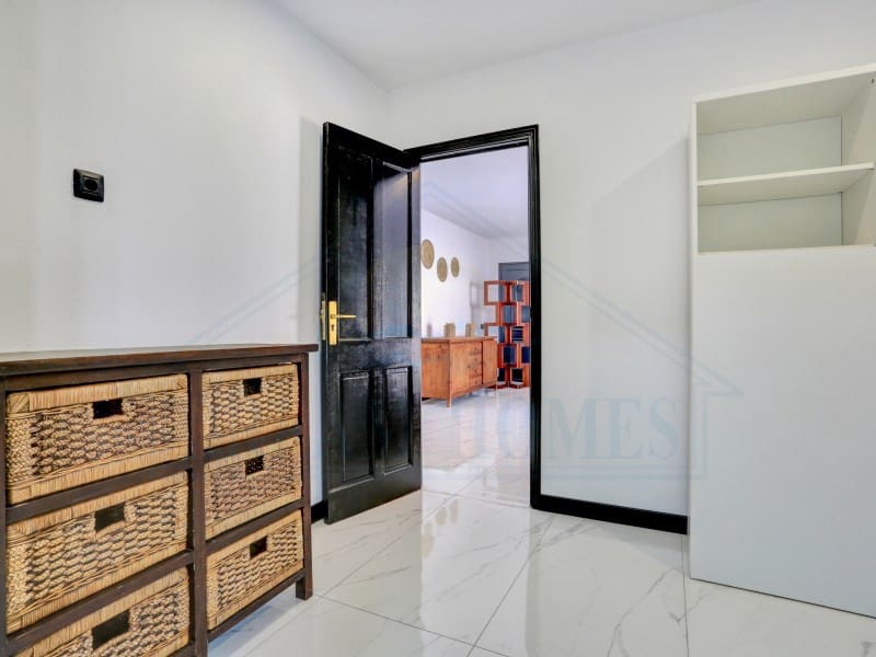 3 soverom Villa til salgs i Playa Blanca med svømmebasseng - € 570 000 (Ref: 9452333)