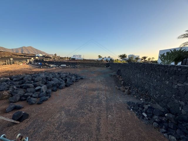 Terreno Non Edificato in vendita in Las Brenas, Yaiza - 85.000 € (Rif: 9534090)