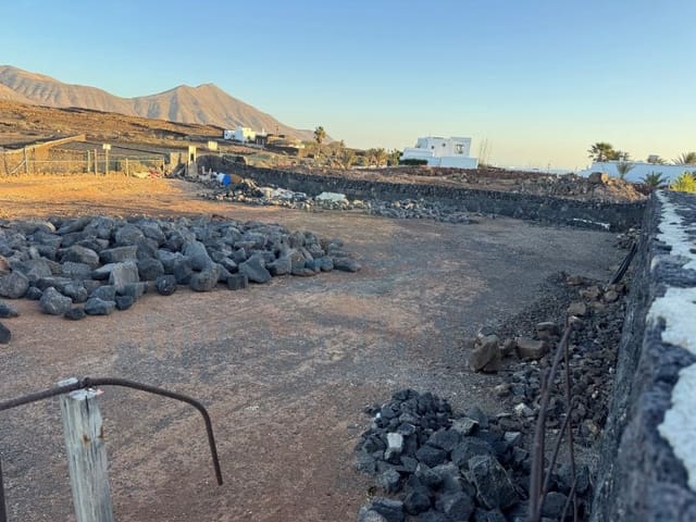 Terreno Non Edificato in vendita in Las Brenas, Yaiza - 85.000 € (Rif: 9534090)