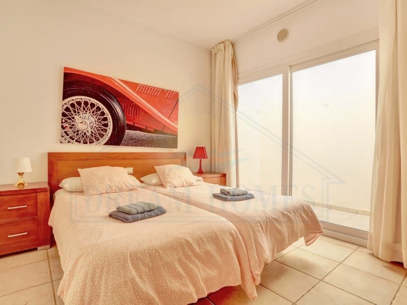 4 soverom Villa til salgs i Playa Blanca med svømmebasseng - € 427 500 (Ref: 9616229)