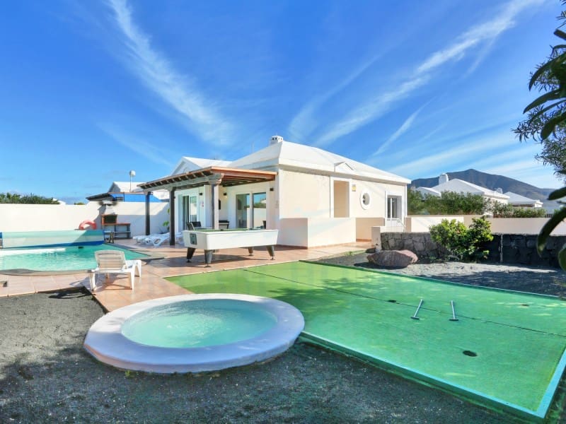 4 soverom Villa til salgs i Playa Blanca med svømmebasseng - € 427 500 (Ref: 9616230)