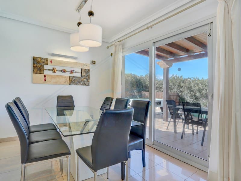 4 soverom Villa til salgs i Playa Blanca med svømmebasseng - € 427 500 (Ref: 9616230)