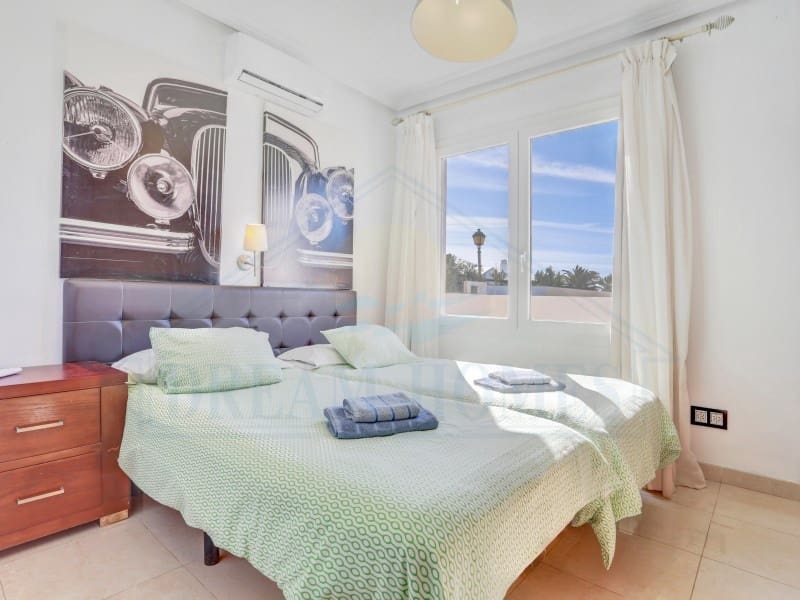 4 soverom Villa til salgs i Playa Blanca med svømmebasseng - € 427 500 (Ref: 9616230)