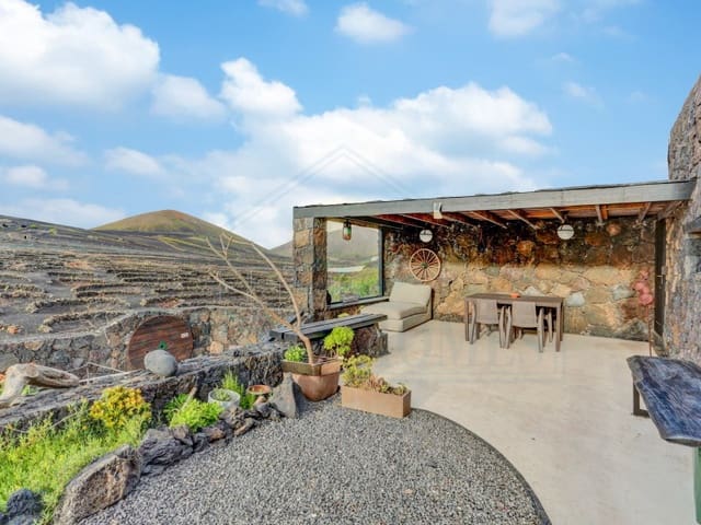 2 soverom Finca/Herregård til salgs i Tinajo - € 380 000 (Ref: 9679785)