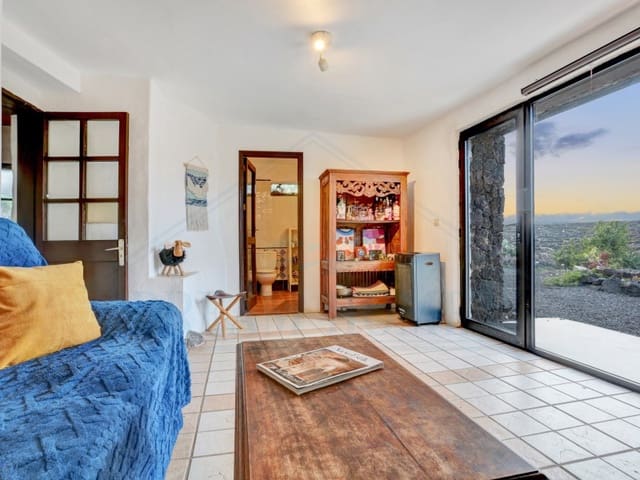 2 soverom Finca/Herregård til salgs i Tinajo - € 380 000 (Ref: 9679785)