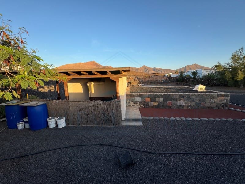 Solar/Parcela en Las Brenas en venta - 165.000 € (Ref: 9743993)