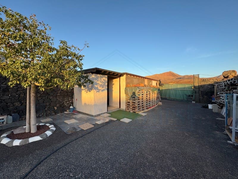 Solar/Parcela en Las Brenas en venta - 165.000 € (Ref: 9743993)