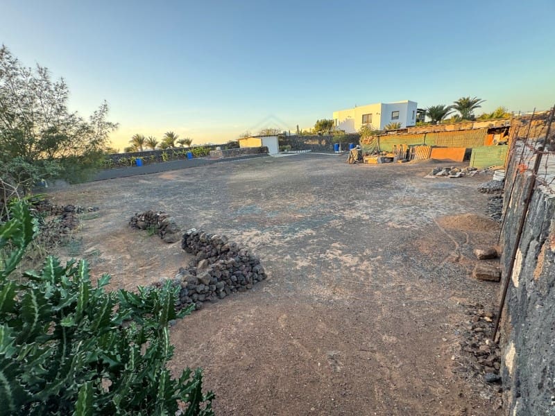 Solar/Parcela en Las Brenas en venta - 165.000 € (Ref: 9743993)