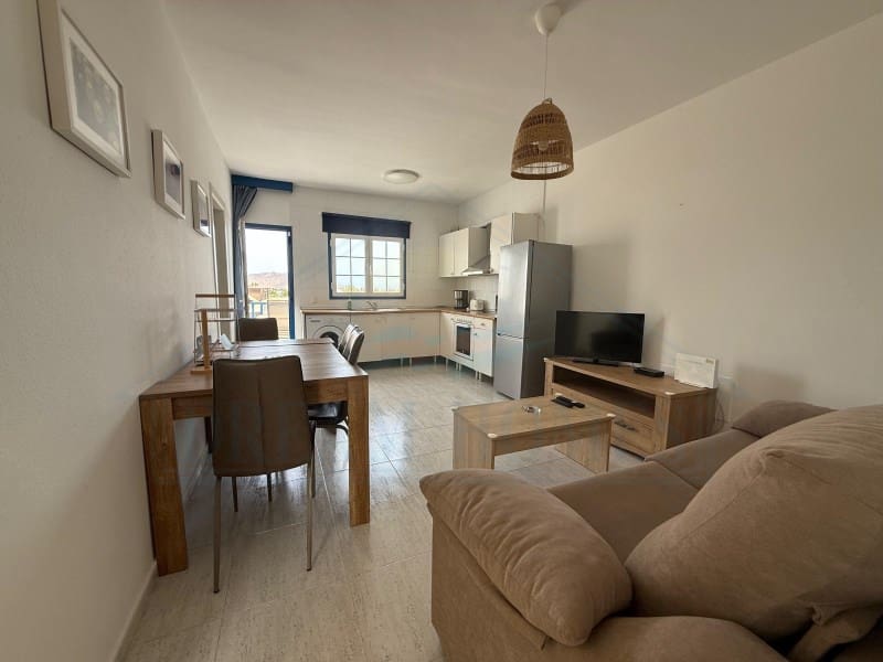 2 Zimmer Apartment zu vermieten in Playa Blanca - 1.250 € (Ref: 9943413)