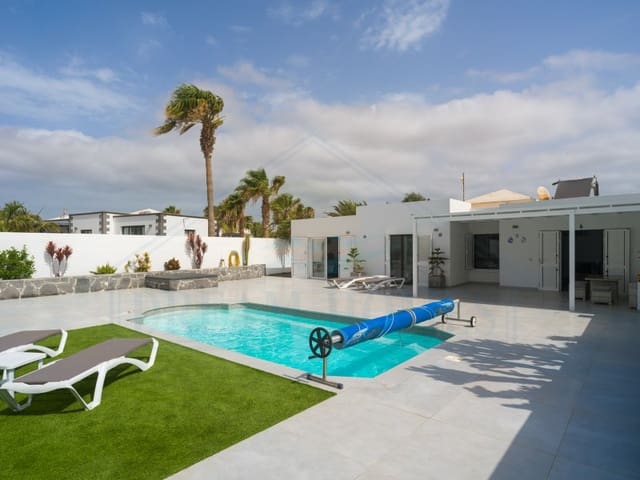 3 camera da letto Casa in vendita in Playa Blanca, Yaiza con piscina - 440.000 € (Rif: 9986825)