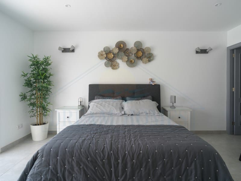 Casa de 3 habitaciones en Playa Blanca en venta con piscina - 440.000 € (Ref: 9986825)