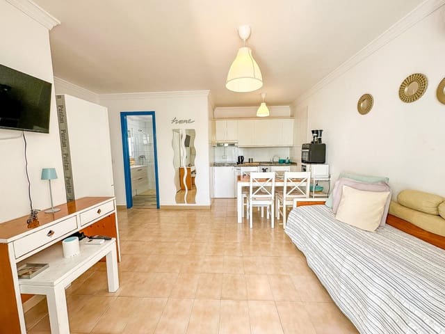 1 makuuhuone Huoneisto myytävänä paikassa Puerto del Carmen, Tías mukana uima-altaan - 230 000 € (Ref: 10044700)