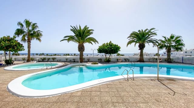 1 makuuhuone Huoneisto myytävänä paikassa Puerto del Carmen, Tías mukana uima-altaan - 235 000 € (Ref: 10044701)