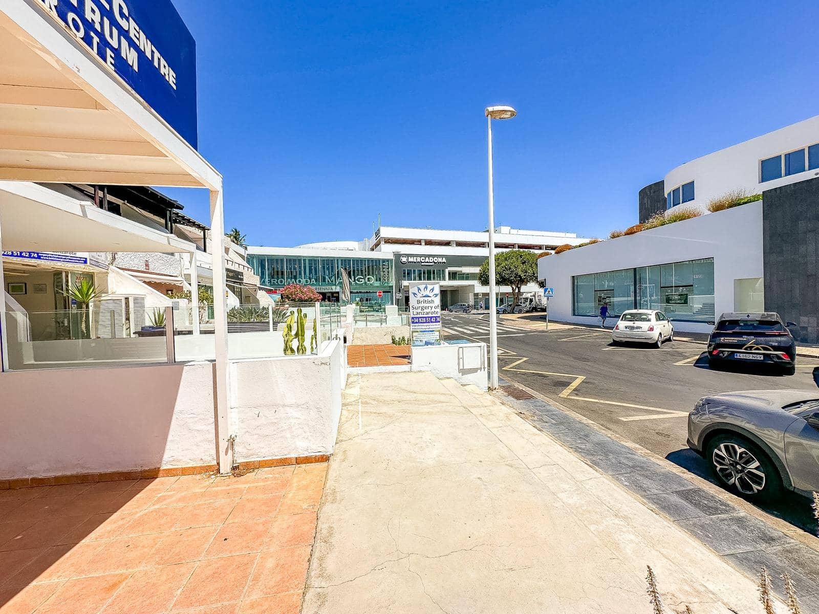 1 bedroom Apartment for sale in Puerto del Carmen - € 360,000 (Ref: 10048906)