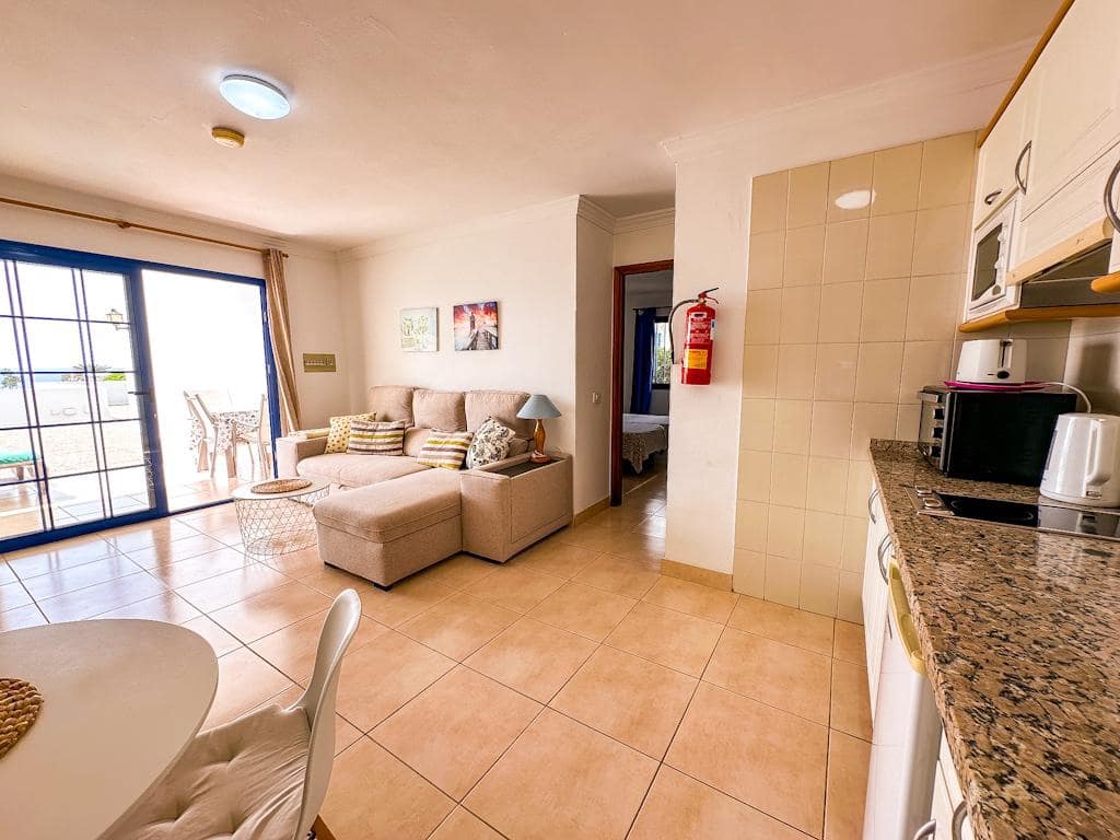 1 sovrum Lägenhet till salu i Puerto del Carmen med pool - 235 000 € (Ref: 10099801)