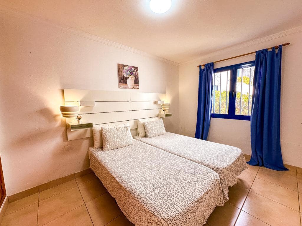 1 sovrum Lägenhet till salu i Puerto del Carmen med pool - 235 000 € (Ref: 10099801)