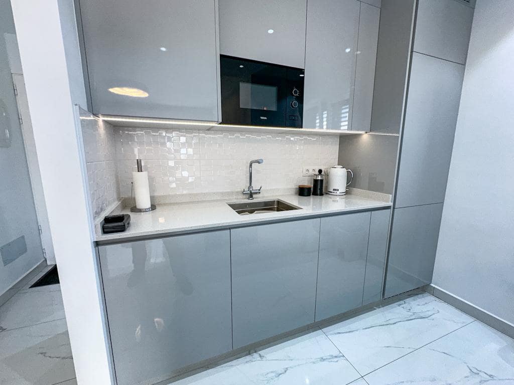 1 quarto Apartamento para venda em Puerto del Carmen com piscina - 259 000 € (Ref: 10101943)