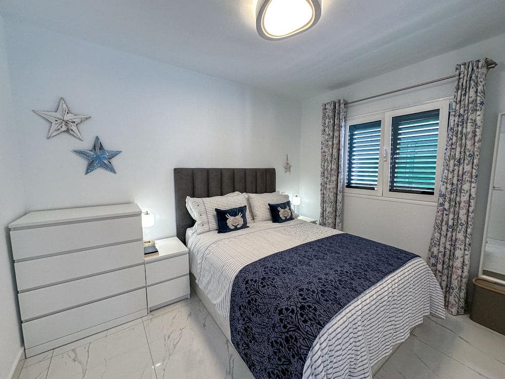 1 quarto Apartamento para venda em Puerto del Carmen com piscina - 259 000 € (Ref: 10101943)
