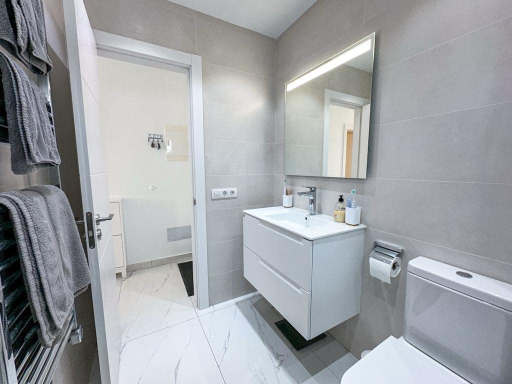 1 quarto Apartamento para venda em Puerto del Carmen com piscina - 259 000 € (Ref: 10101943)