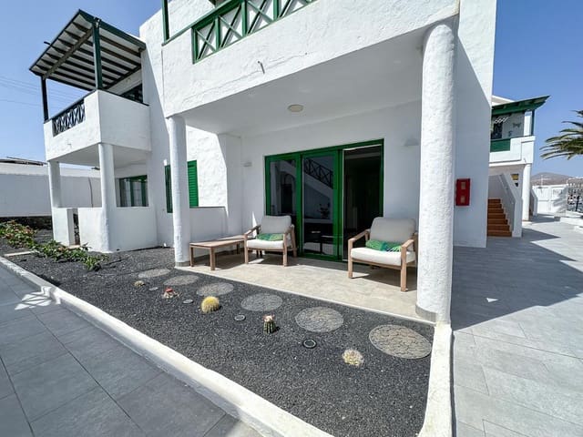 1 quarto Apartamento para venda em Puerto del Carmen, Tías com piscina - 259 000 € (Ref: 10101943)
