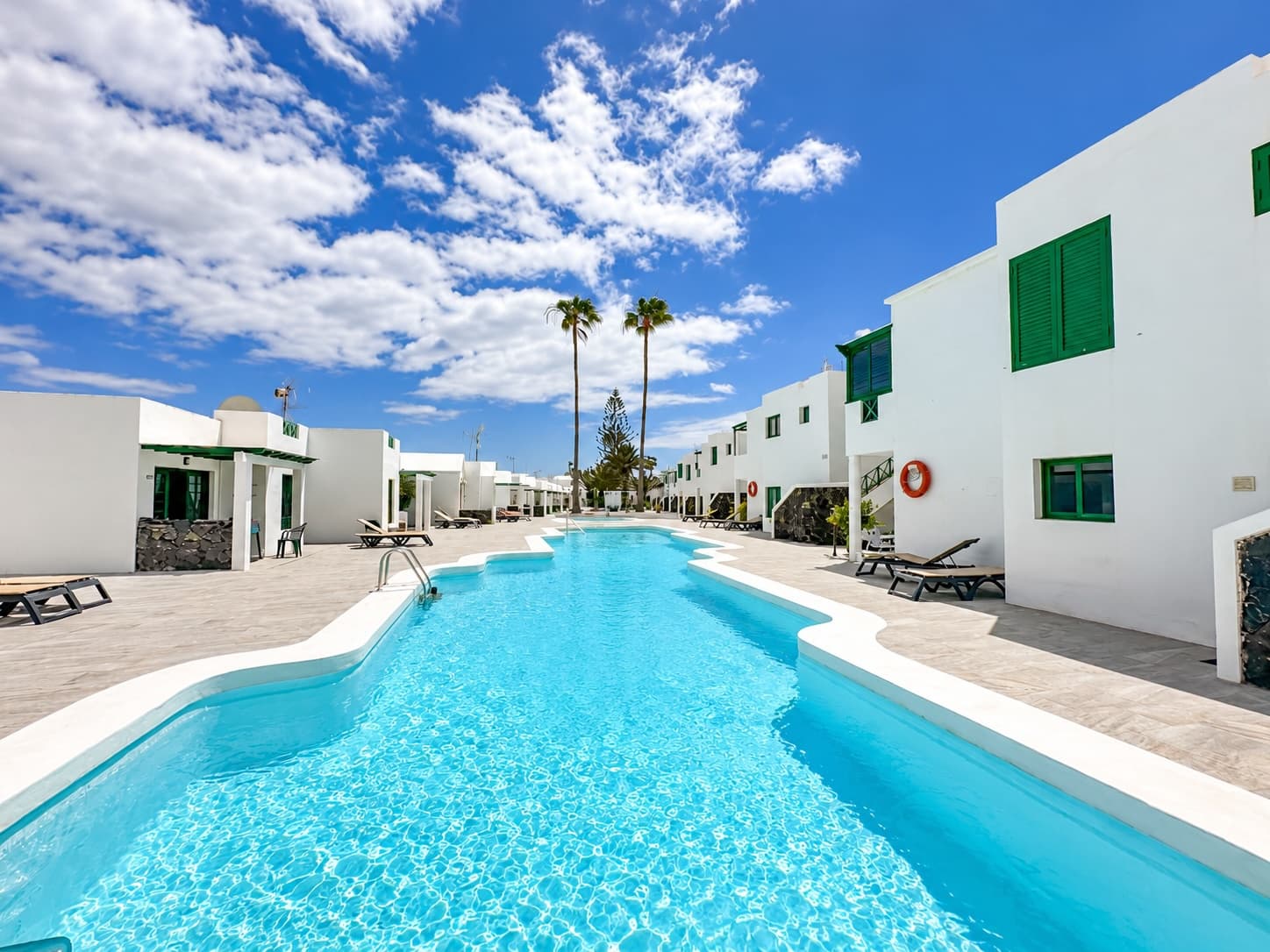 1 quarto Apartamento para venda em Puerto del Carmen com piscina - 259 000 € (Ref: 10101943)