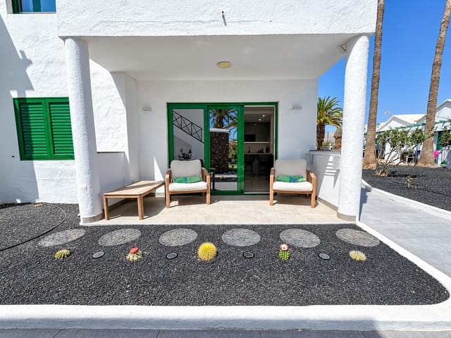 1 quarto Apartamento para venda em Puerto del Carmen, Tías com piscina - 259 000 € (Ref: 10101943)