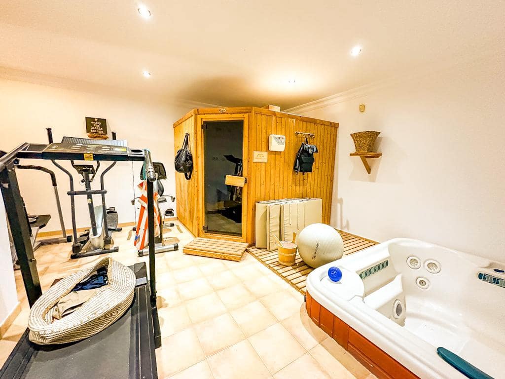 4 soverom Villa til salgs i Tias med svømmebasseng garasje - € 1 450 000 (Ref: 10151515)