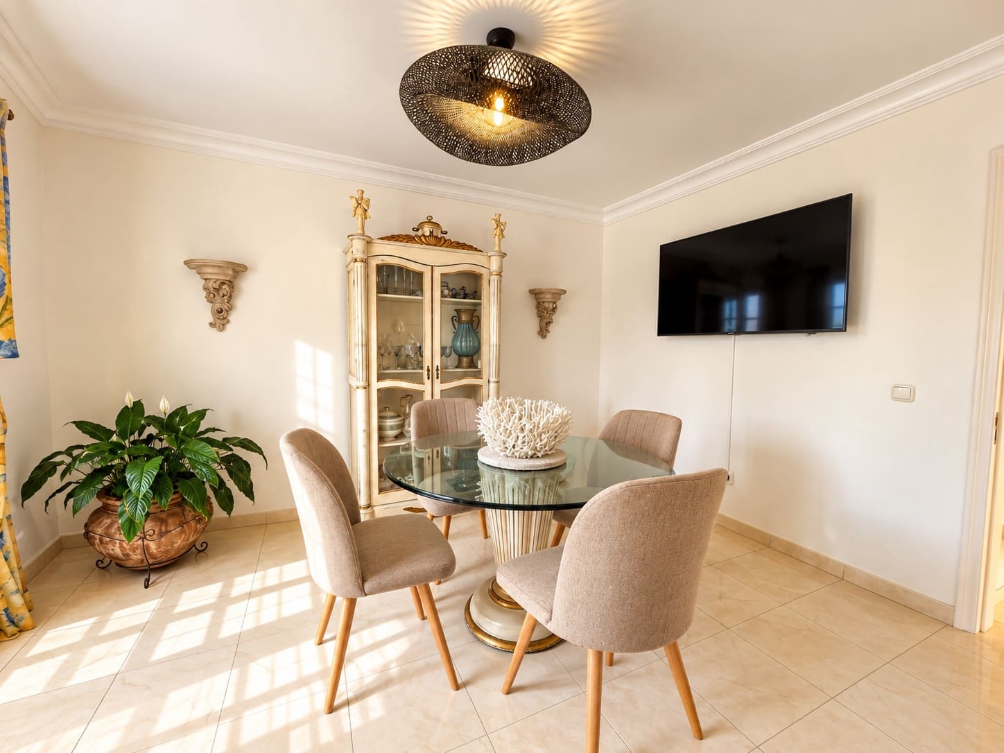 4 soverom Villa til salgs i Tias med svømmebasseng garasje - € 1 450 000 (Ref: 10151515)