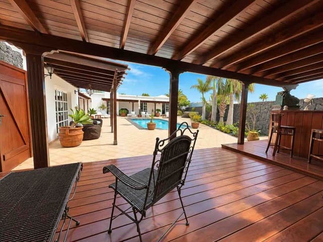 4 camera da letto Villa in vendita in Tías con piscina garage - 1.450.000 € (Rif: 10151515)