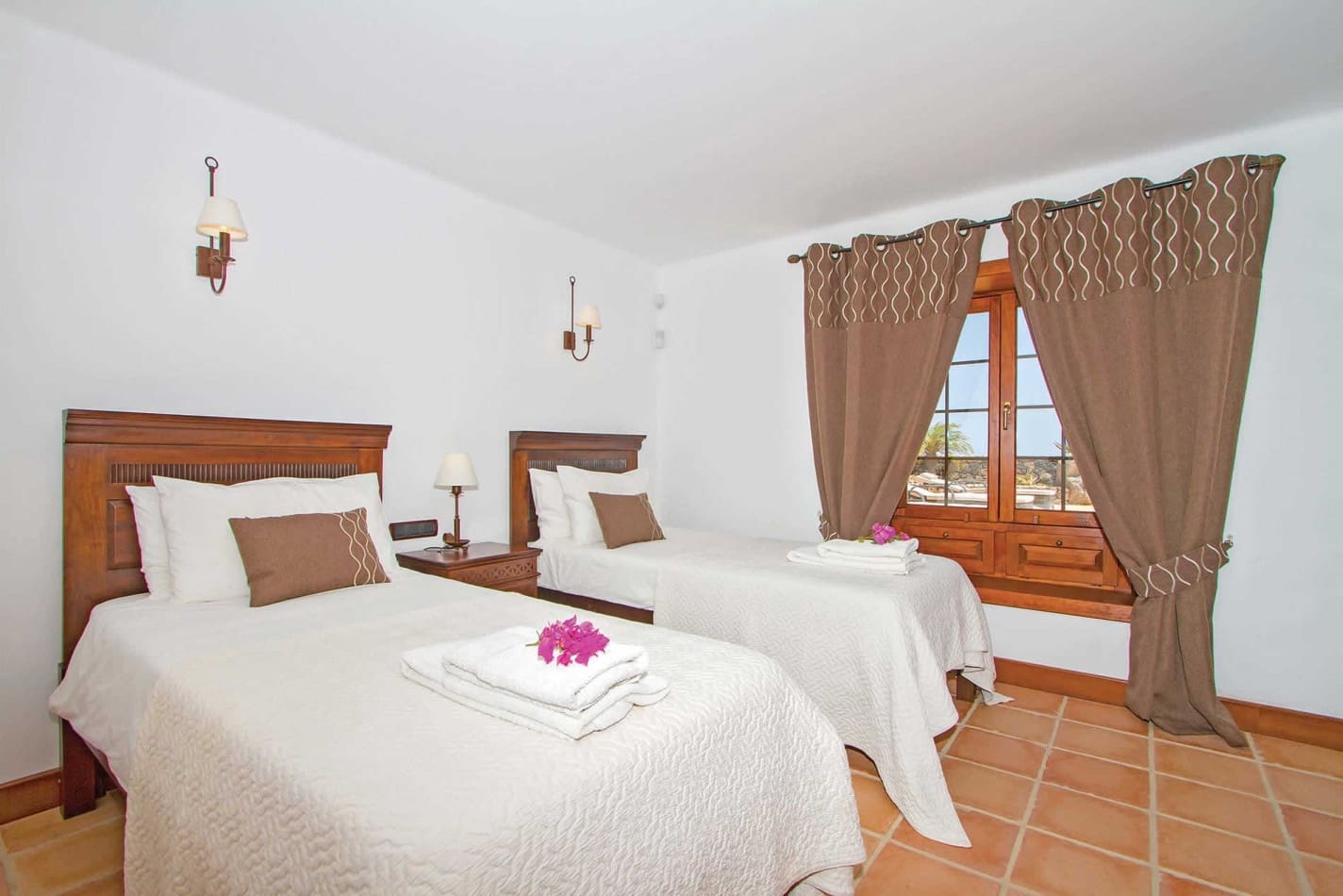 Chalet de 5 habitaciones en Playa Blanca en venta con piscina garaje - 1.480.000 € (Ref: 6350763)