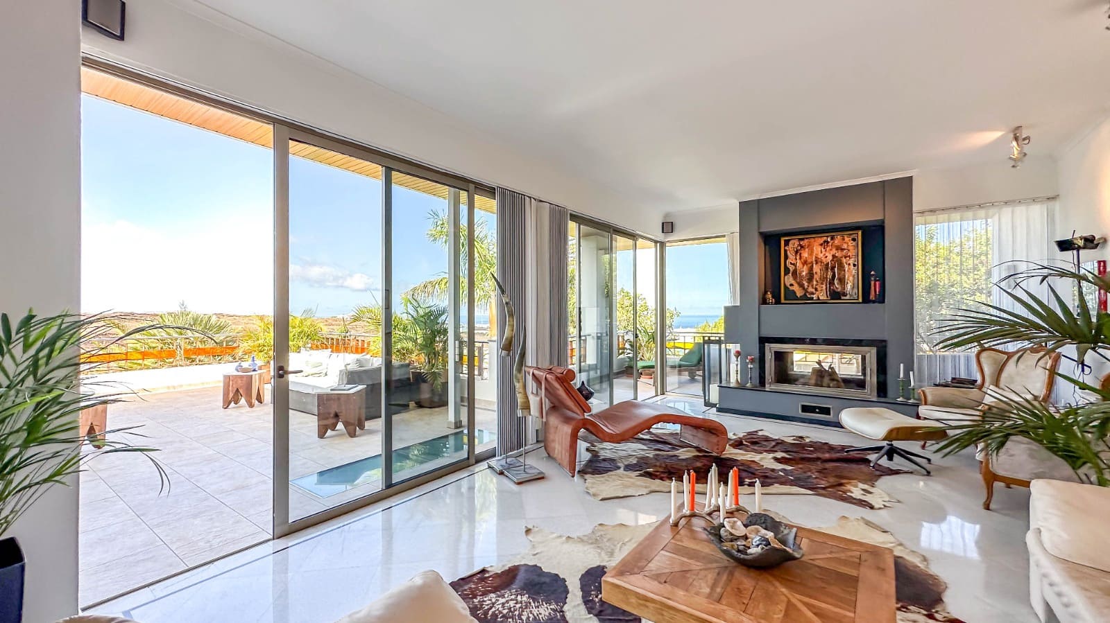 5 soverom Villa til salgs i Las Brenas med svømmebasseng - € 1 299 000 (Ref: 7777446)