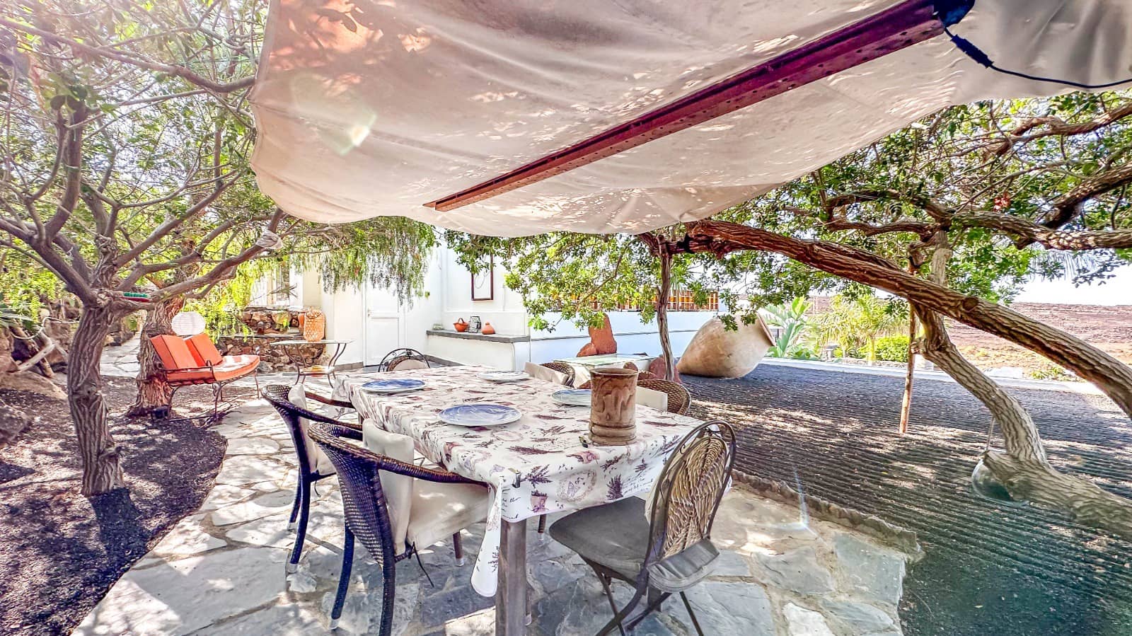 5 soverom Villa til salgs i Las Brenas med svømmebasseng - € 1 299 000 (Ref: 7777446)