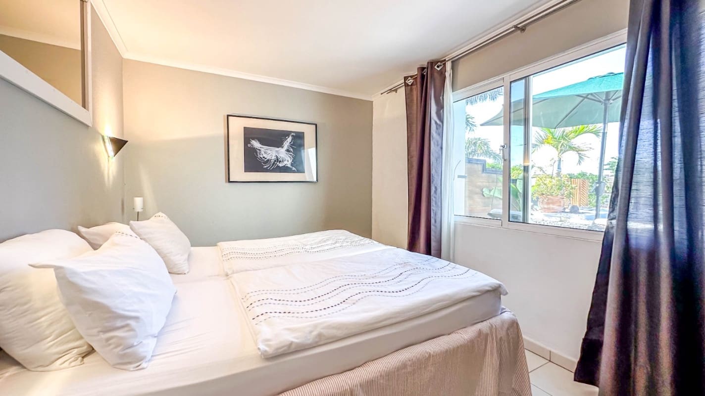 5 quarto Moradia para venda em Las Brenas com piscina garagem - 1 299 000 € (Ref: 7777446)