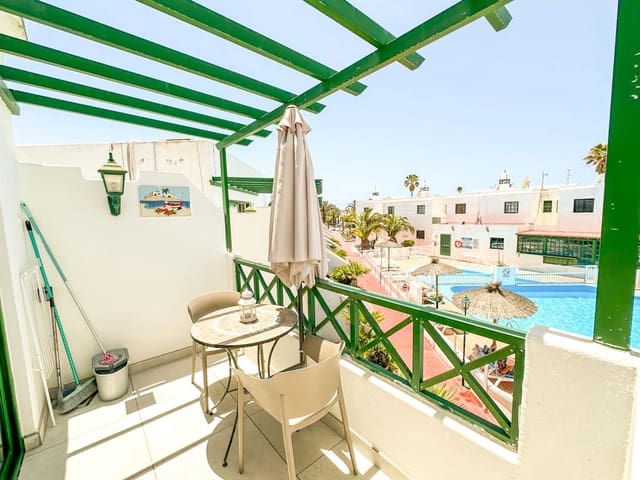 1 bedroom Apartment for sale in Puerto del Carmen, Tías with pool - € 230,000 (Ref: 8339494)