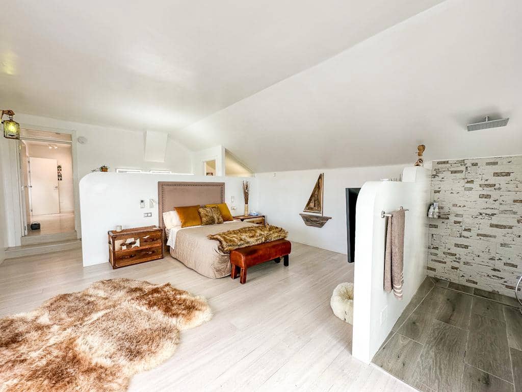 4 soveværelse Villa til salg i Puerto Calero med swimmingpool - € 1.495.000 (Ref: 8887861)