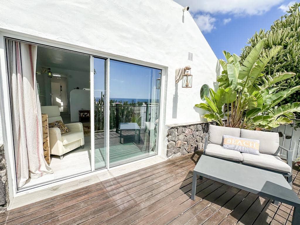 4 soveværelse Villa til salg i Puerto Calero med swimmingpool - € 1.495.000 (Ref: 8887861)