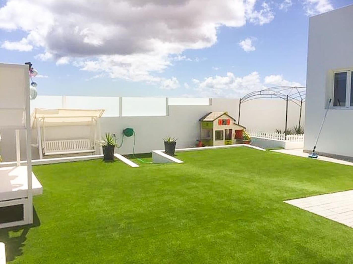 4 chambre Villa/Maison à vendre à Costa Teguise avec piscine garage - 925 000 € (Ref: 8887862)
