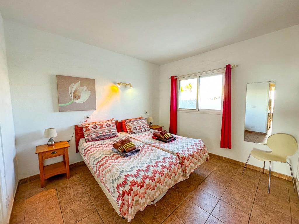 1 soveværelse Lejlighed til salg i Puerto del Carmen med swimmingpool - € 225.000 (Ref: 9326207)