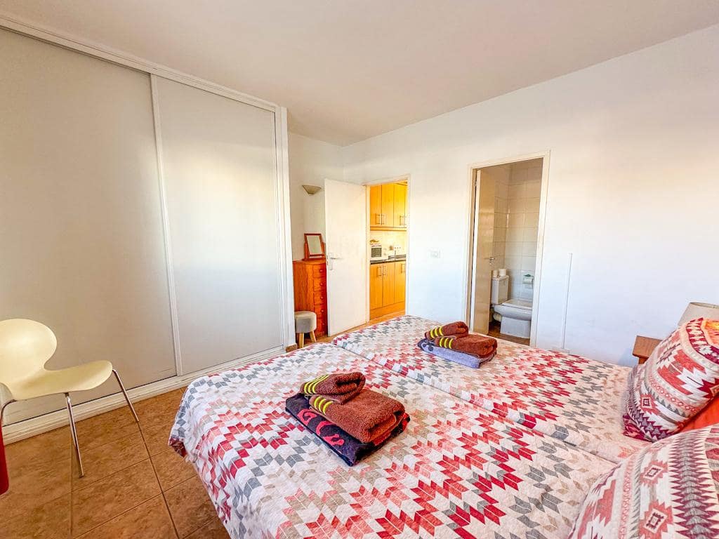 1 soveværelse Lejlighed til salg i Puerto del Carmen med swimmingpool - € 225.000 (Ref: 9326207)