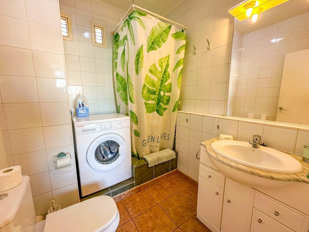 1 soveværelse Lejlighed til salg i Puerto del Carmen med swimmingpool - € 225.000 (Ref: 9326207)