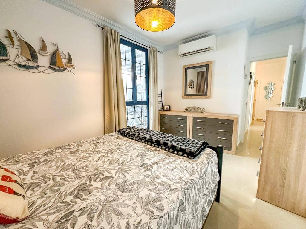 2 soveværelse Lejlighed til salg i Puerto del Carmen - € 270.000 (Ref: 9367208)