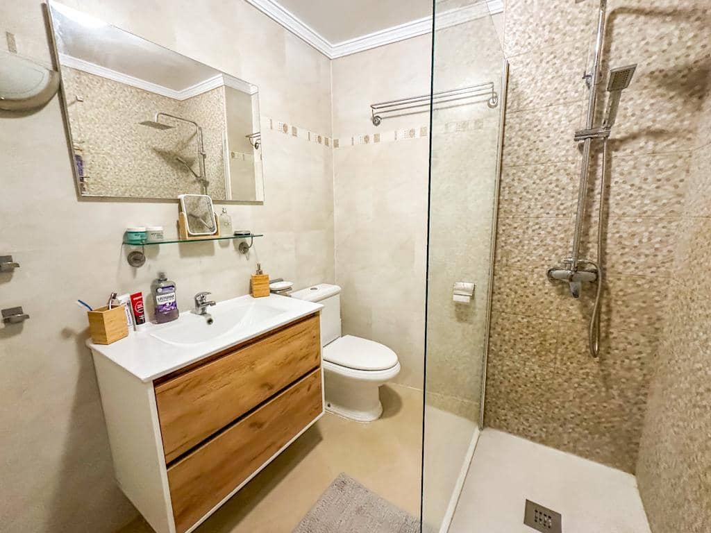 2 soveværelse Lejlighed til salg i Puerto del Carmen - € 270.000 (Ref: 9367208)