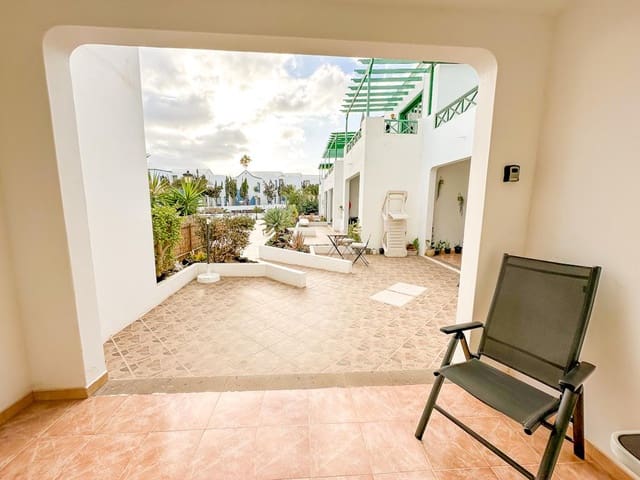 1 bedroom Apartment for sale in Puerto del Carmen, Tías with pool - € 230,000 (Ref: 9382504)