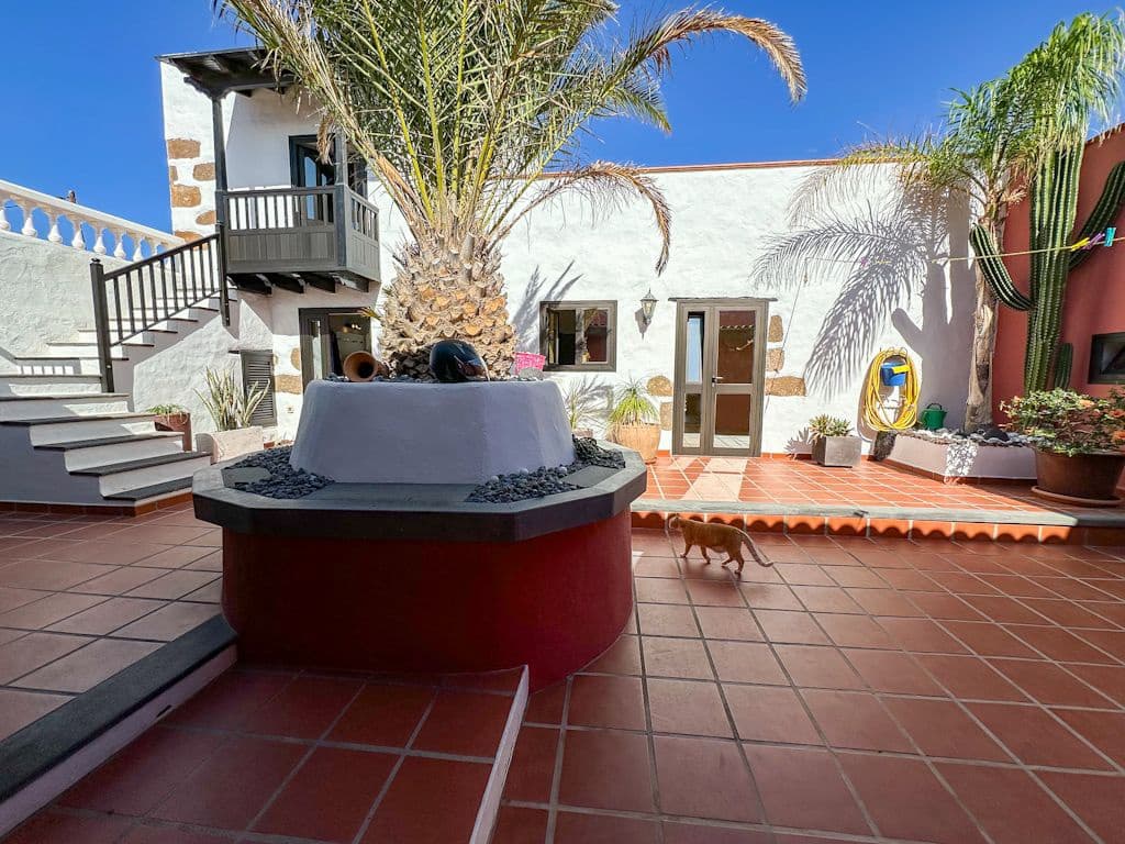 3 bedroom Villa for sale in Tias with pool - € 895,000 (Ref: 9426985)