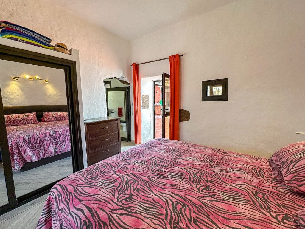 3 bedroom Villa for sale in Tias with pool - € 895,000 (Ref: 9426985)