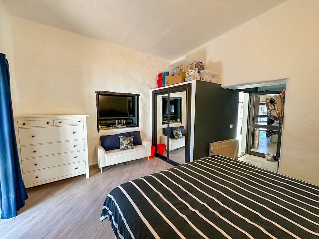 3 bedroom Villa for sale in Tias with pool - € 895,000 (Ref: 9426985)