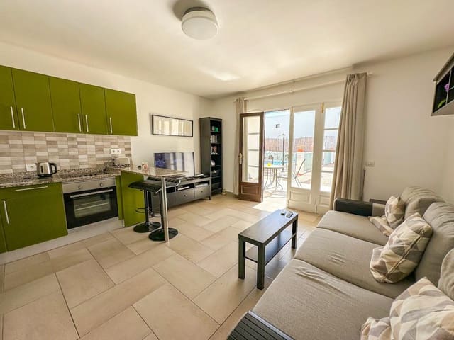 Apartamento de 1 habitación en Puerto del Carmen, Tías en venta con piscina - 210.000 € (Ref: 9488242)